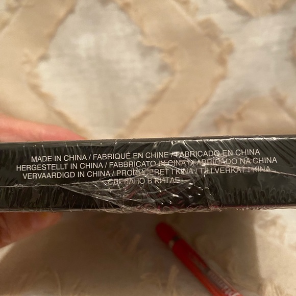 NWT nightmare before Christmas pins - Picture 3 of 3